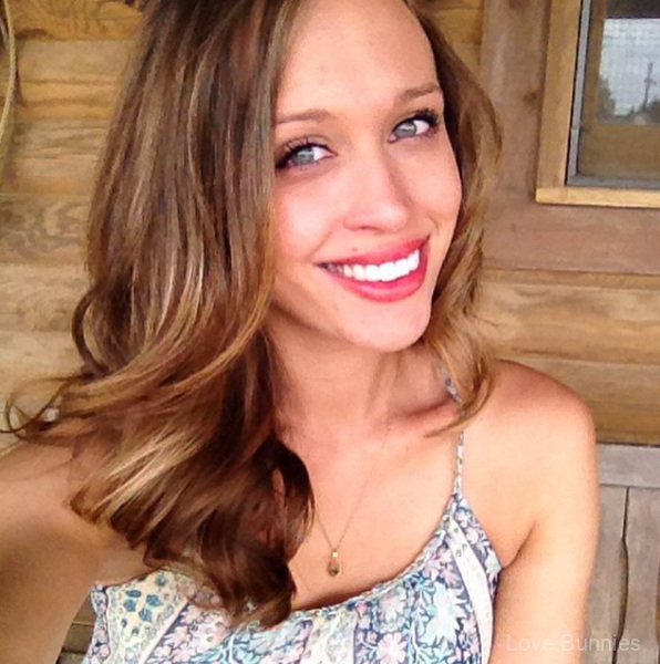 Alyssa-is-a-female-companion-in-Las-Vegas-4