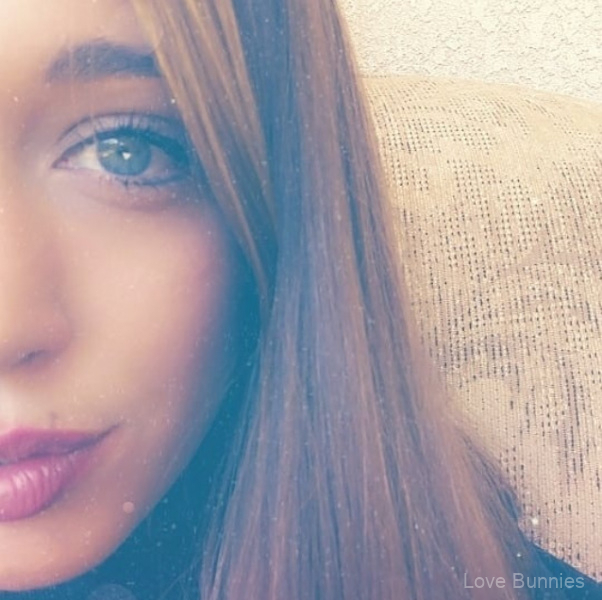 Alyssa-is-a-female-companion-in-Las-Vegas-9