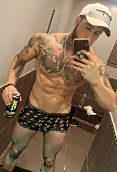 Shea-male-stripper-Las-Vegas-1
