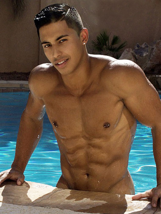 Romeo-is-a-male-escort-in-Las-Vegas-8