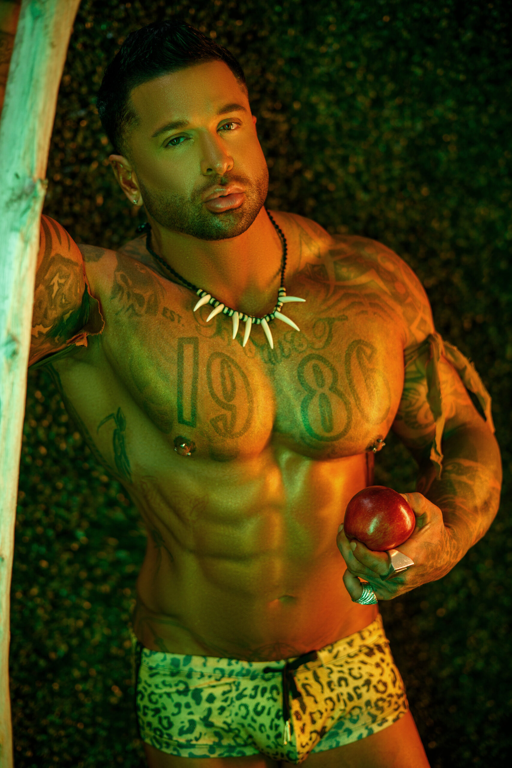 Jersey Male Fitness Model and Companion in Las Vegas (3)