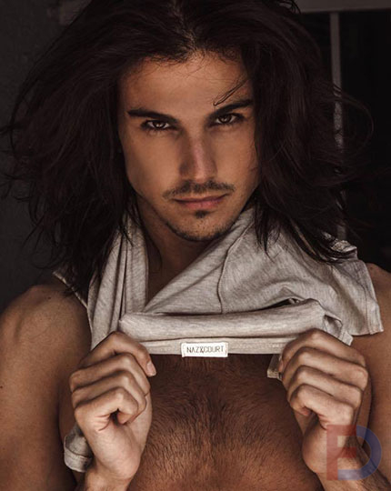 Slater is a professional model and escort in Lake Tahoe